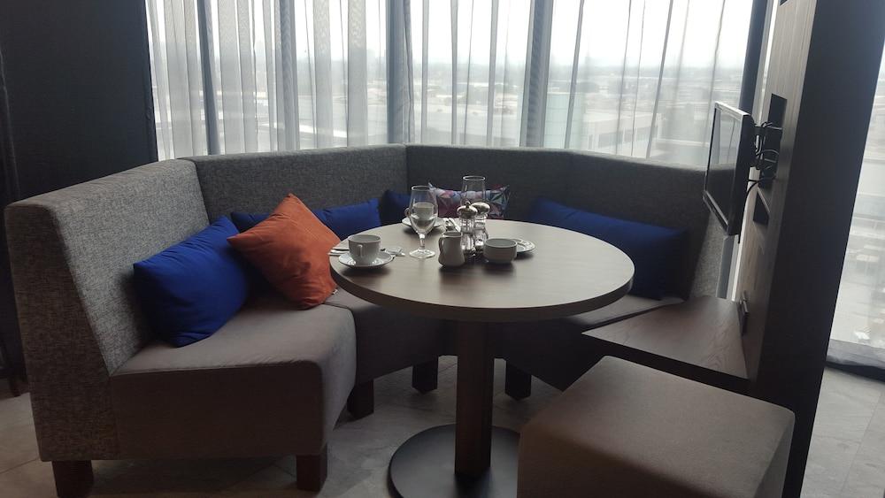 Courtyard By Marriott Mexico City Toreo Eksteriør bilde
