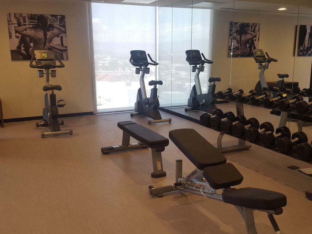 Courtyard By Marriott Mexico City Toreo Eksteriør bilde